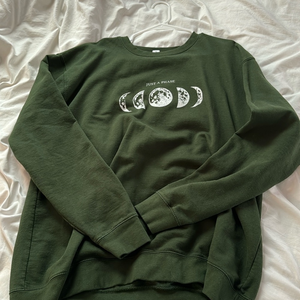 crew neck